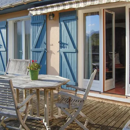 4 Bedroom Stunning In Louvie-juzon Casa vacanze